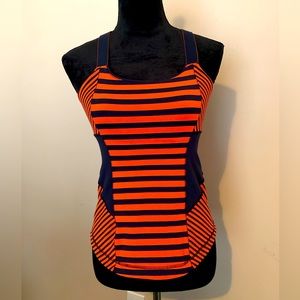 Lululemon cross back workout tank sz 6